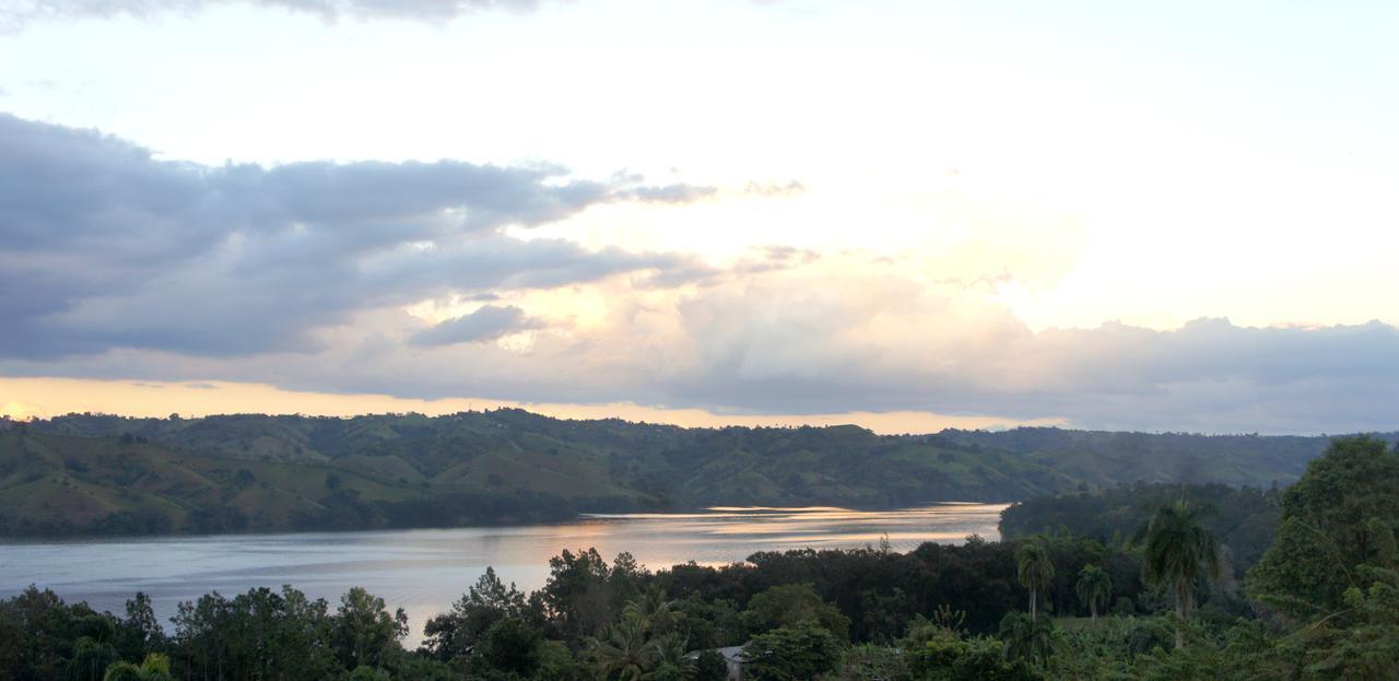 Villas Del Lago Lake Resort And Campground Yaque Arriba Exteriör bild